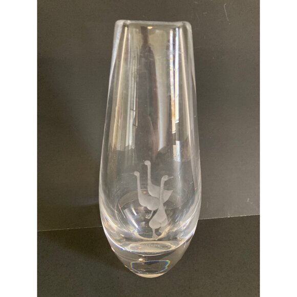 Vintage Kosta Boda Sweden Goose Bud Vase Three Etched Geese Signed - Picture 1 of 6